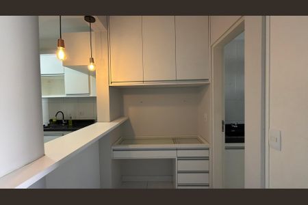 Apartamento para alugar com 38m², 1 quarto e sem vaga Apartamento para alugar com 38m², 1 quarto e sem vagaStudio