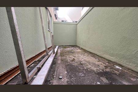 Apartamento à venda com 2 quartos, 54m² em Morro do Confisco, Contagem