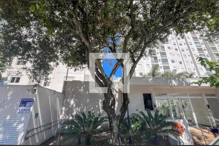 Apartamento à venda com 65m², 3 quartos e 1 vaga Apartamento à venda com 65m², 3 quartos e 1 vagaFachada e portaria