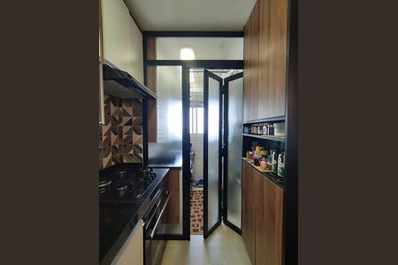 Apartamento à venda com 65m², 3 quartos e 1 vaga Apartamento à venda com 65m², 3 quartos e 1 vagaCozinha - Armários