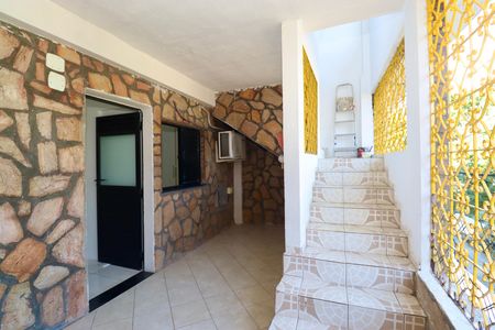 Casa de condomínio para alugar com 60m², 2 quartos e 1 vaga Casa de condomínio para alugar com 60m², 2 quartos e 1 vagaVaranda