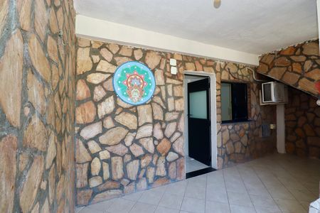 Casa de condomínio para alugar com 60m², 2 quartos e 1 vaga Casa de condomínio para alugar com 60m², 2 quartos e 1 vagaVaranda