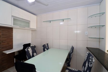 Casa de condomínio para alugar com 60m², 2 quartos e 1 vaga Casa de condomínio para alugar com 60m², 2 quartos e 1 vagaCozinha