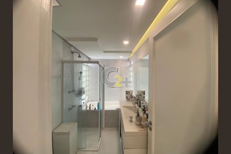 Apartamento para alugar com 3 quartos, 160m² em Santa Cecilia, São Paulo