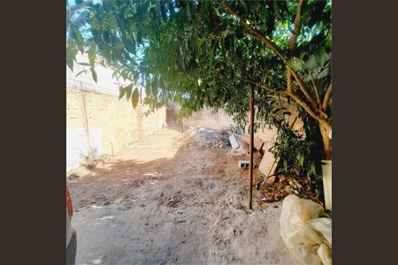 Casa à venda com 215m², 4 quartos e 4 vagas