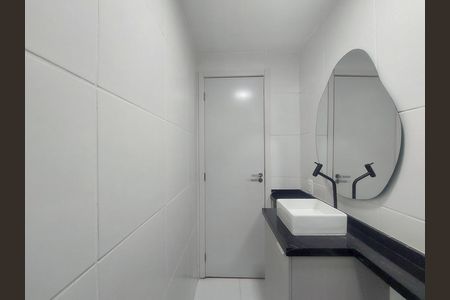 Apartamento para alugar com 35m², 2 quartos e sem vaga Apartamento para alugar com 35m², 2 quartos e sem vagaBanheiro