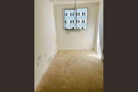 Apartamento à venda com 2 quartos, 34m² em Jardim São Luís, São Paulo