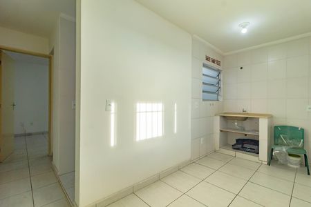 Casa para alugar com 1 quarto, 28m² em Jardim Oriental, São Paulo