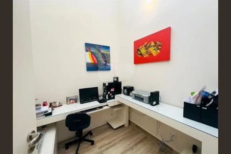 Casa à venda com 3 quartos, 224m² em Horto Santo Antonio, Jundiaí
