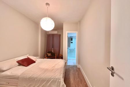 Apartamento à venda com 85m², 3 quartos e sem vaga Apartamento à venda com 85m², 3 quartos e sem vagaSuite