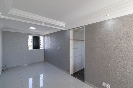Sala de apartamento para alugar com 2 quartos, 56m² em Itaquera, São Paulo