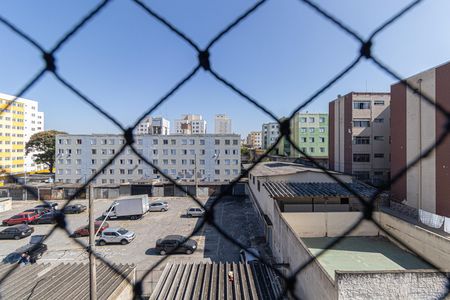 Vista Quarto 1 de apartamento para alugar com 2 quartos, 56m² em Itaquera, São Paulo