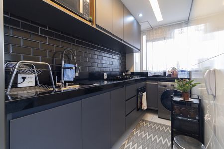 Cozinha  de apartamento à venda com 2 quartos, 40m² em Vila Cristalia, São Paulo