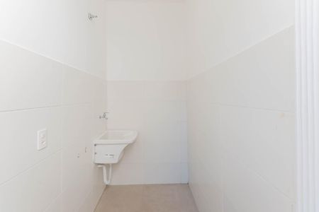 Casa para alugar com 80m², 2 quartos e sem vagaLavanderia