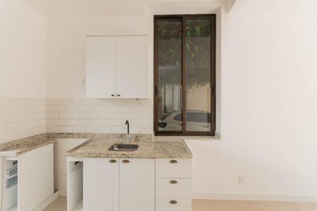 Casa para alugar com 80m², 2 quartos e sem vagaCozinha