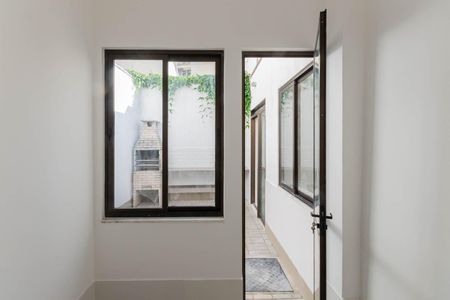 Casa para alugar com 80m², 2 quartos e sem vagaQuarto extra