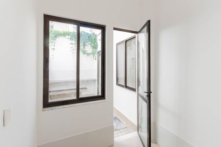 Casa para alugar com 80m², 2 quartos e sem vagaQuarto extra