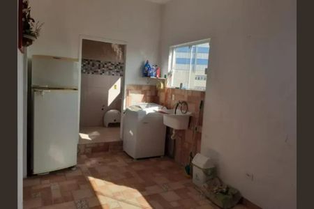 Casa à venda com 3 quartos, 340m² em Vila Cruz das Almas, São Paulo
