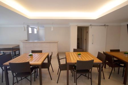 Apartamento para alugar com 83m², 3 quartos e 1 vaga