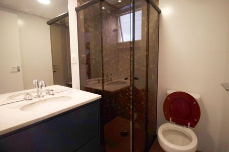 Apartamento para alugar com 83m², 3 quartos e 1 vaga