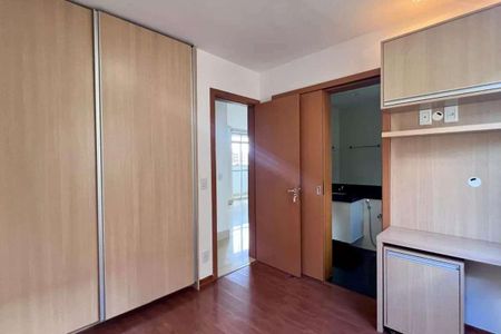 Apartamento à venda com 2 quartos, 66m² em Funcionários, Belo Horizonte