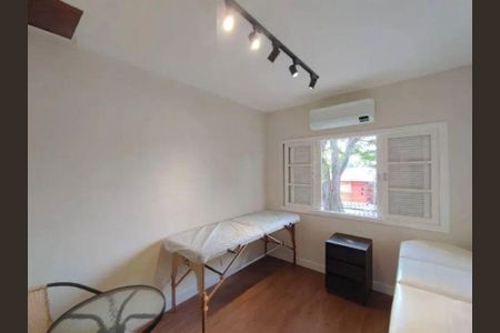 Casa à venda com 3 quartos, 114m² em Campo Belo, São Paulo