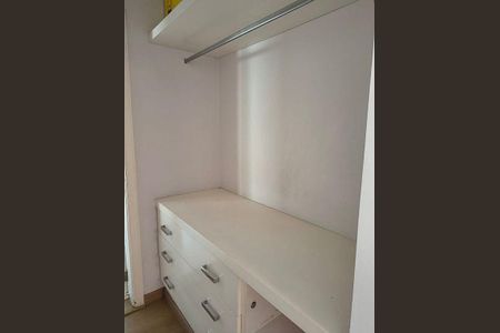 Casa à venda com 2 quartos, 125m² em Campo Belo, São Paulo