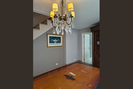 Casa à venda com 2 quartos, 125m² em Campo Belo, São Paulo