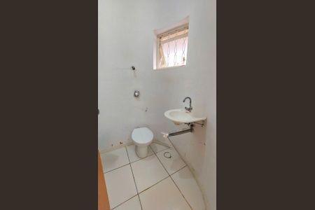 Casa à venda com 210m², 4 quartos e 6 vagas