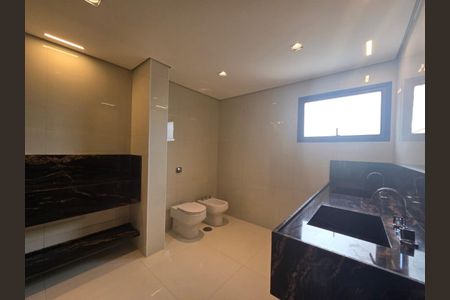 Apartamento para alugar com 4 quartos, 275m² em Vila Nova Conceição, São Paulo