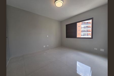 Apartamento para alugar com 4 quartos, 275m² em Vila Nova Conceição, São Paulo