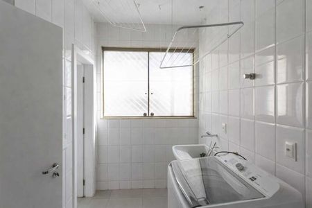 Apartamento à venda com 3 quartos, 150m² em Carmo, Belo Horizonte