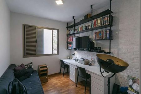 Apartamento à venda com 3 quartos, 150m² em Carmo, Belo Horizonte