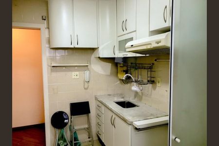 Apartamento à venda com 2 quartos, 56m² em Vila Alexandria, São Paulo