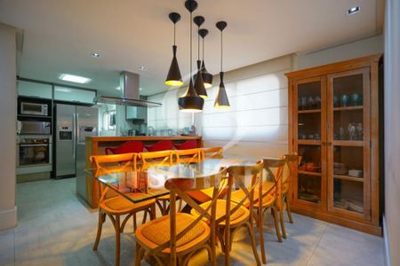 Apartamento à venda com 2 quartos, 122m² em Itaim Bibi, São Paulo