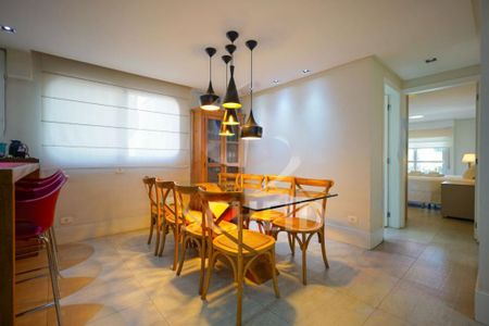Apartamento à venda com 2 quartos, 122m² em Itaim Bibi, São Paulo