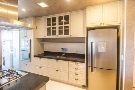 Apartamento para alugar com 112m², 3 quartos e 2 vagas Apartamento para alugar com 112m², 3 quartos e 2 vagasCozinha