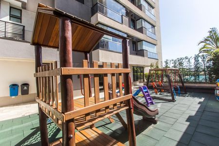 Área comum - Playground de apartamento para alugar com 3 quartos, 112m² em Empresarial 18 do Forte, Barueri
