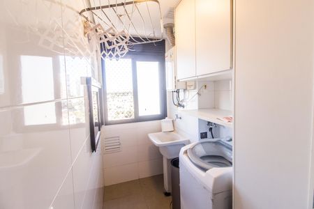 Apartamento para alugar com 112m², 3 quartos e 2 vagas Apartamento para alugar com 112m², 3 quartos e 2 vagasÁrea de Serviço