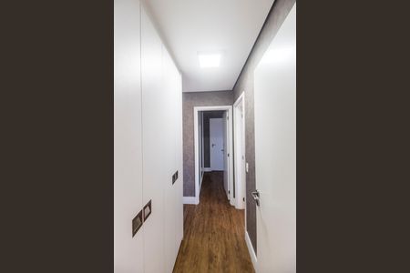 Apartamento para alugar com 112m², 3 quartos e 2 vagas Apartamento para alugar com 112m², 3 quartos e 2 vagasCorredor