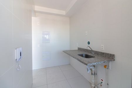 Cozinha de apartamento para alugar com 1 quarto, 45m² em Vila Sonia, São Paulo