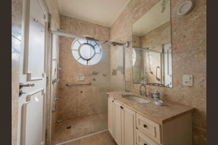 Apartamento à venda com 152m², 3 quartos e 1 vaga