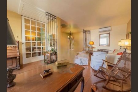 Apartamento à venda com 152m², 3 quartos e 1 vaga