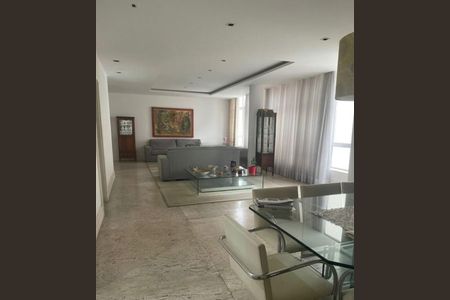 Apartamento à venda com 210m², 3 quartos e 1 vaga