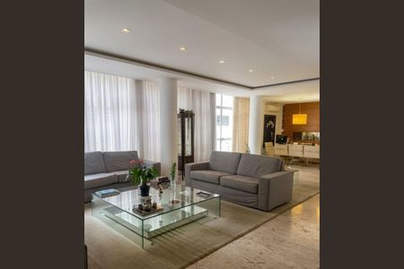 Apartamento à venda com 210m², 3 quartos e 1 vaga