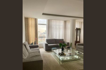 Apartamento à venda com 210m², 3 quartos e 1 vaga
