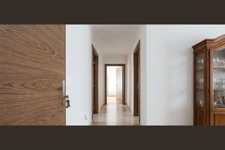 Apartamento à venda com 210m², 3 quartos e 1 vaga