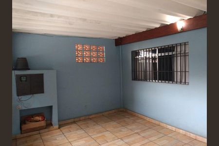 Casa à venda com 130m², 2 quartos e 2 vagas
