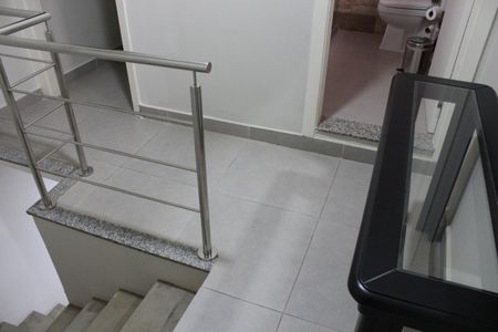 Casa à venda com 210m², 3 quartos e 2 vagas Casa à venda com 210m², 3 quartos e 2 vagasFoto 02