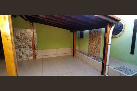 Área externa de casa à venda com 3 quartos, 106m² em Vila Robertina, São Paulo